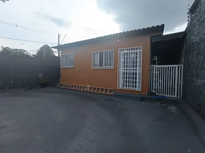 //Casa no CJ Arco Íris - Aceita Financiamento