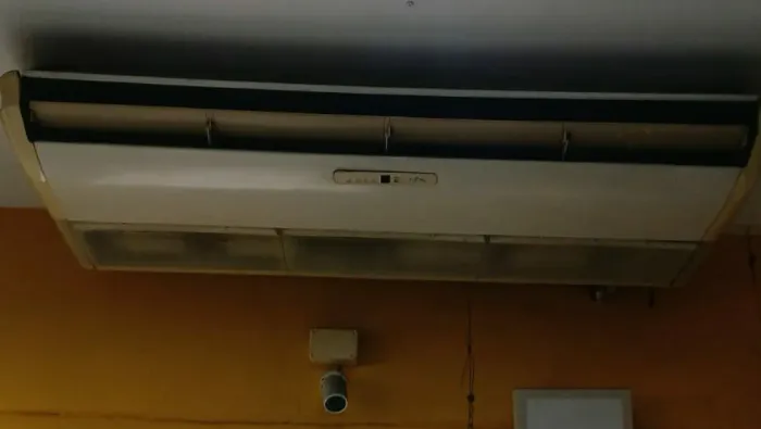 Split Fujitsu Piso teto 60000btus 