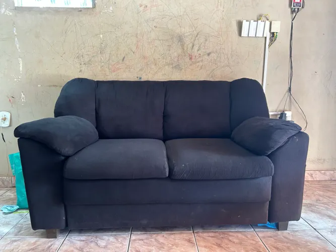 2 Sofás