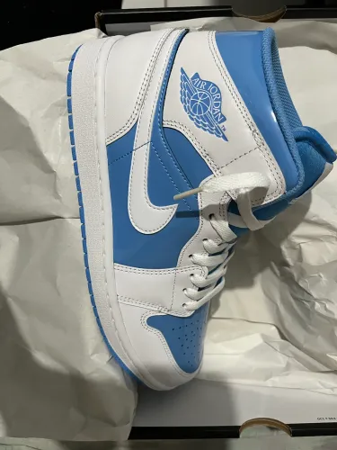 Air Jordan 1 Mid Se