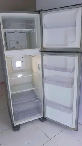 Geladeira Brastemp 390litros 