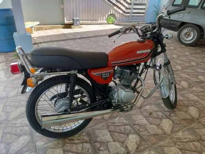 Vendo CG125cc ano 1981 toda original - Raridade
