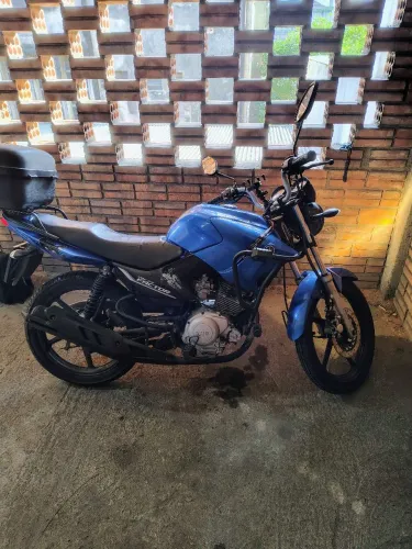  Yamaha 125 Ed com partida eletrica 7.999 R$ 