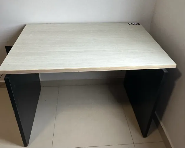Mesa de escritório 