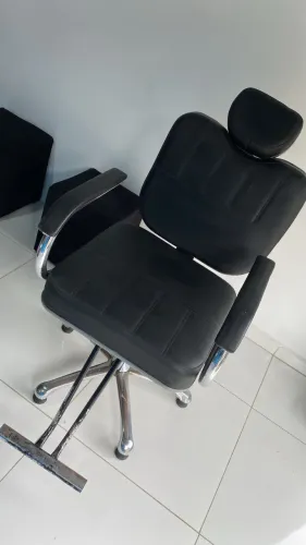 CADEIRA DE BARBEIRO