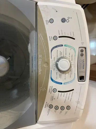 Maquina de lavar roupas electrolux 15kg usada