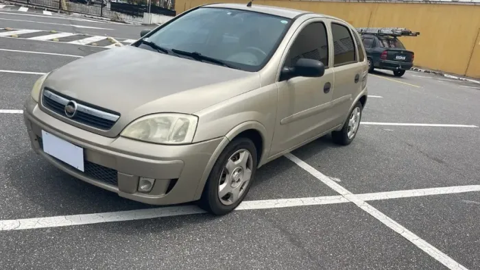 Chevrolet Corsa Hat. Maxx 1.4 8V Econoflex 5P 2012