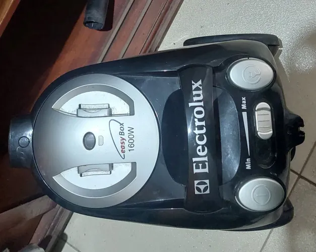Aspirador electrolux  easy box 1600 w
