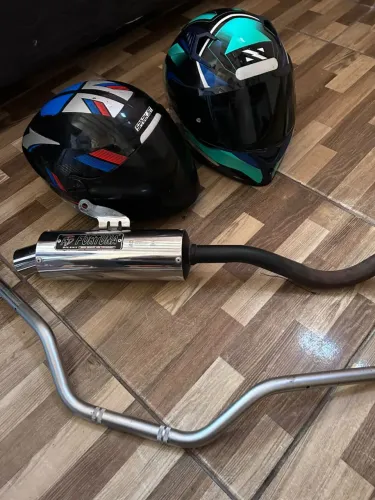 Vendo todos esses item por $900 Reais