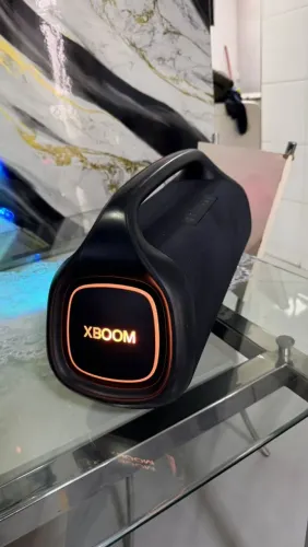 Vendo caixa xbom totalmente nova