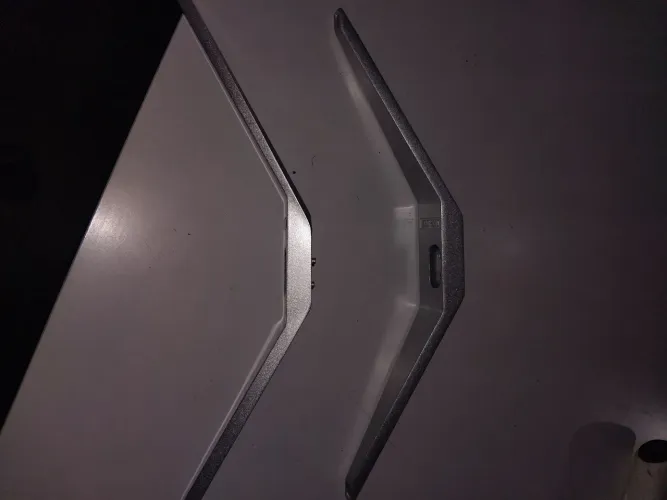 2 pares de pes pra televisao smart