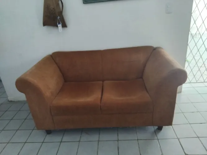 Sofá 2 lugares