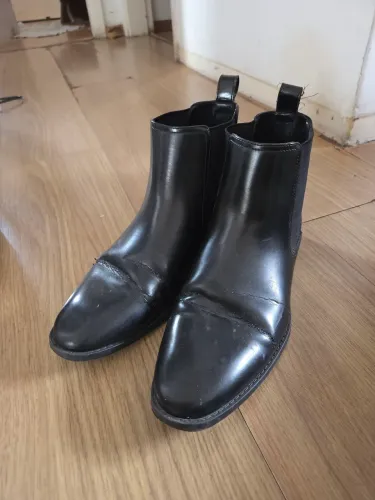 Bota Zara
