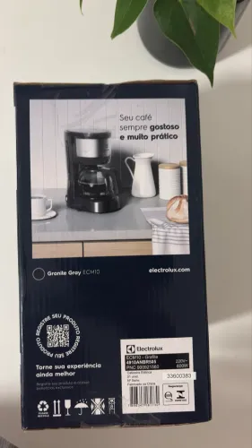 Cafeteira Elétrica Electrolux Efficient ECM10 - 15 Xícaras 220V