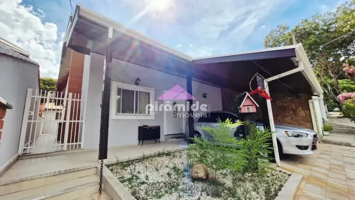 Casa Condomínio Eldorado com 3 dormitórios, 1 suíte à venda, 150 m² por R$ 1.250.000 - Urb