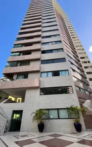 em Boa viagem com 4 quartos, 224m², lazer completo