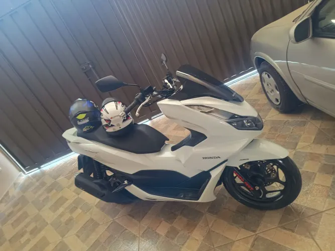 VENDO HONDA PCX 160 2023! ?