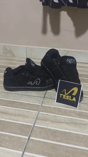 Tênis Tesla Hertz Black