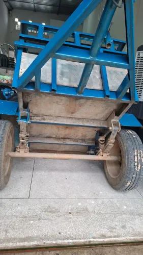 CARRETINHA PARA MOTO E CARRO
