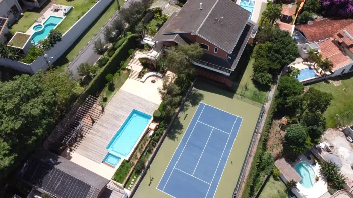 Casa de Luxo em Condomínio à Venda em Atibaia-SP - 7 Suítes, 5 Salas, 4 Vagas, 2.542m² no