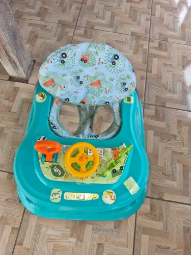 Andador de bebê