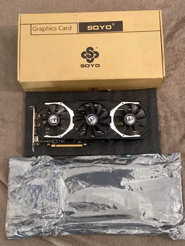Placa de Vídeo AMD Radeon RX 580 2048SP 8GB SOYO Triple Fan.