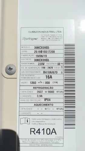 Ar condicionado 9000 BTUs (não é inverter)