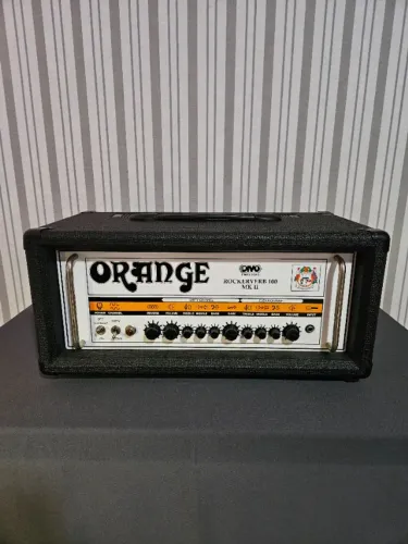 Amplificador Orange Rockerverb 100 MKII DIVO