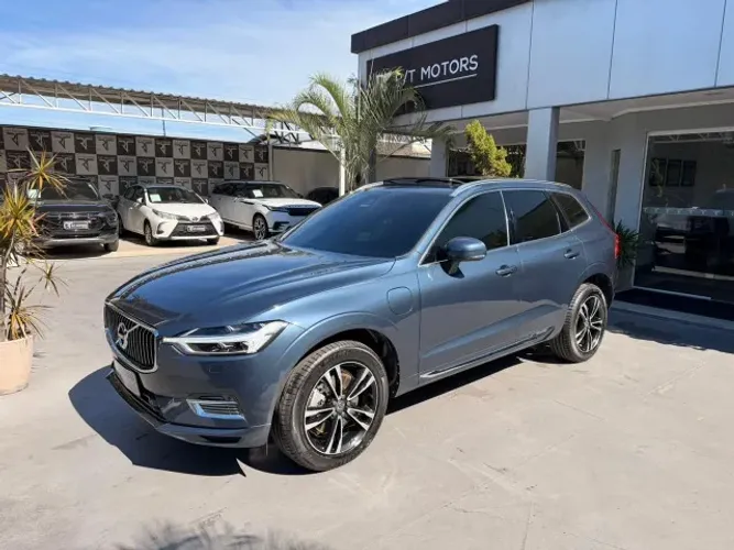 Volvo XC-60 XC 60 T-8 Híbrido Momentum 2.0 5P 2021