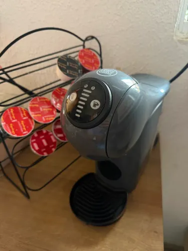 Cafeteira expresso dolce gusto 