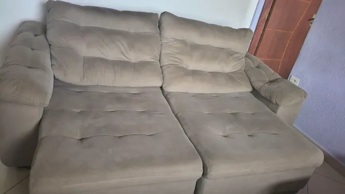 Vendo sofá 4 lugares retrátil 