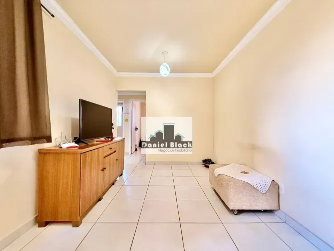 Apartamento à Venda no bairro Piratininga, 3 Quartos, 1 Suíte, Elevador e 1 Vaga Coberta.