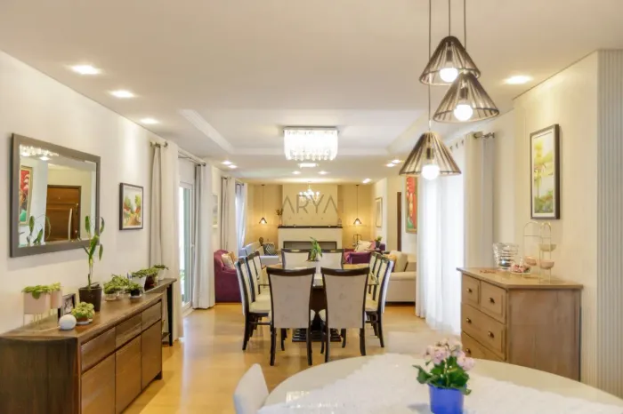 Casa à venda no Campina do Siqueira ARYA1