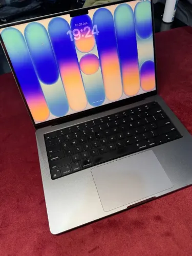 MacBook PRO M2 Pro 512GB / 16 GB 