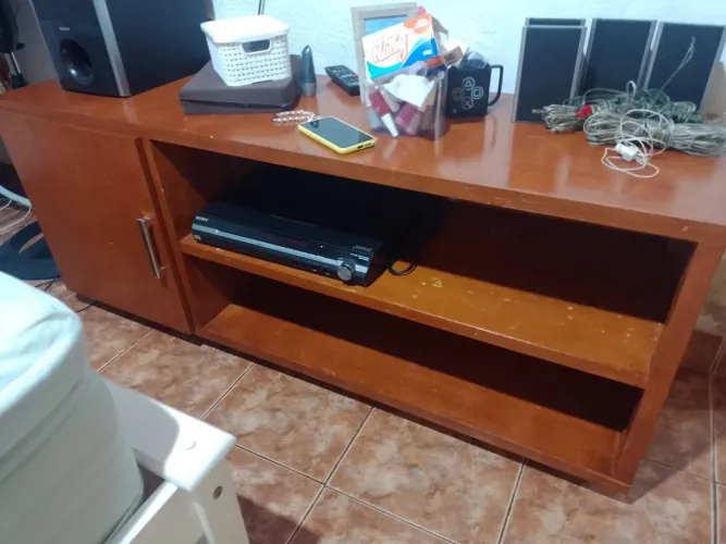 Rack de madeira 