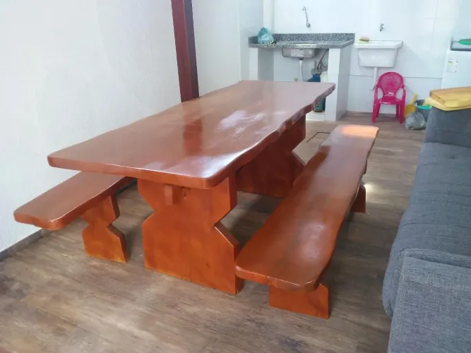Mesa rustica de madeira de primeira qualidade interessado chama nó ZAP *