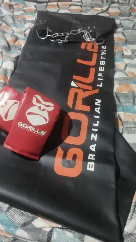 Saco de pancada gorilla 180 cm +par de luvas