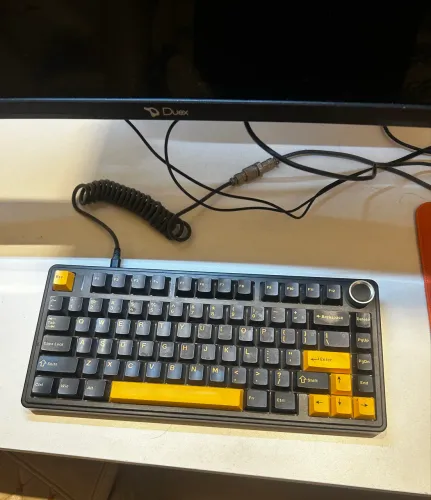 Teclado Mecanico Aula F75