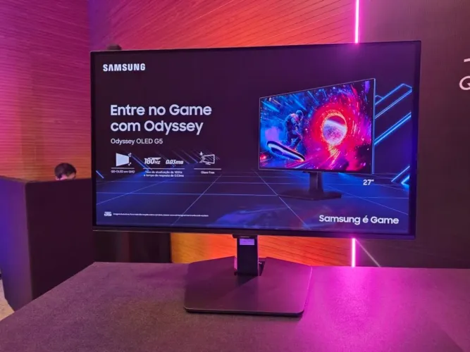 Monitor Oled 180Hz Quad Hd 27 Samsung Odyssey G5