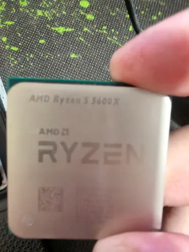 AMD Ryzen 5 5600x
