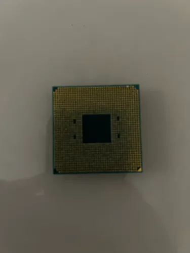 RYZEN 5 2600
