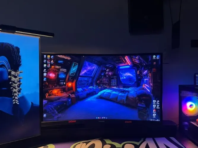 Pc Gamer  Ryzen 5 - Rx 9060Xt - 32GB Ram
