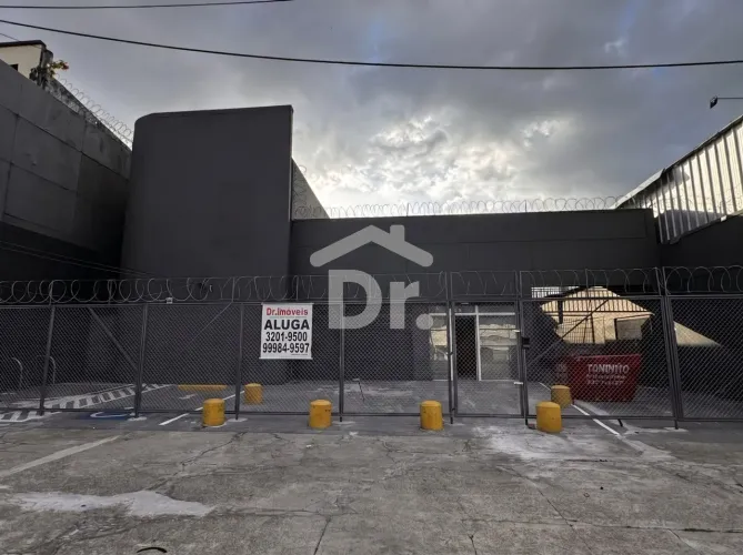 Imóvel comercial para ALUGAR em Belém-PA, bairro Umarizal: 6 salas, 3 banheiros, 40 vagas