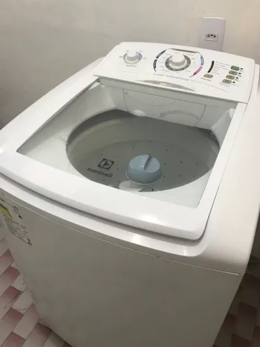 Máquina de lavar de 12Kg / Eletrolux