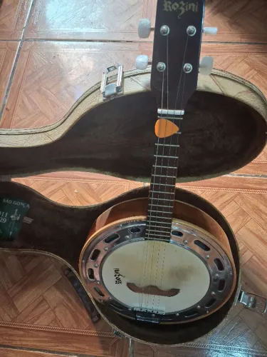 Banjo Rozini RJ11