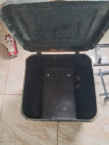 Bau de fibra grande 