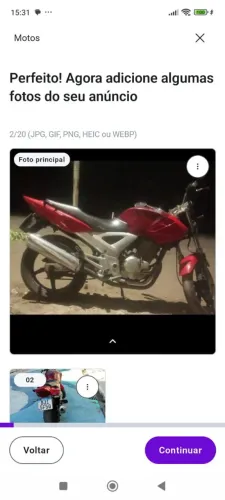 Honda Twister vermelha