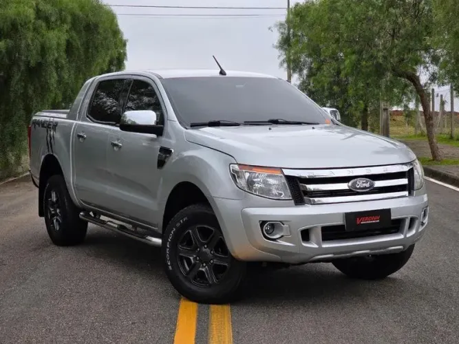 Ford Ranger Limited 3.2 20V 4X4 CD Aut. Dies. 2013