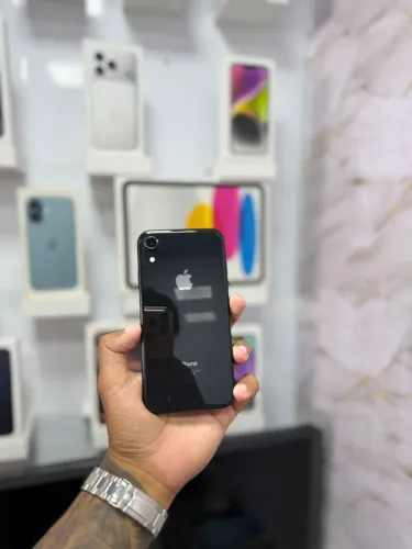 IPHONE XR 128GB<br>SEM FACE ID<br>R$ 650,00