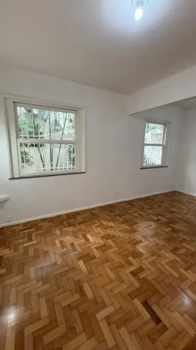 Ótimo apartamento térreo